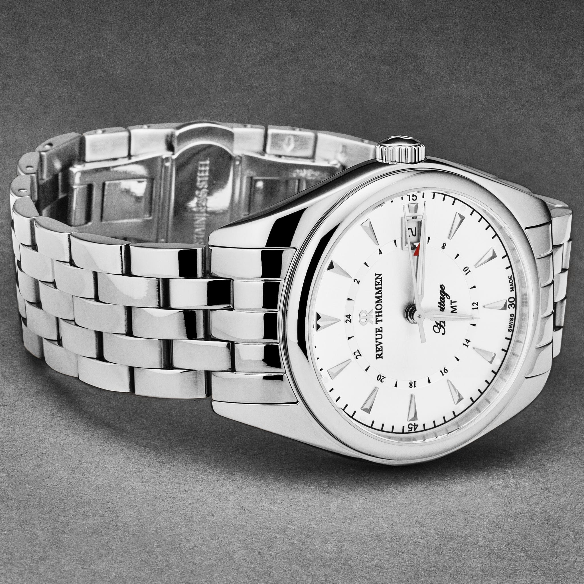 Revue Thommen Heritage GMT 21010.2332 - vignette