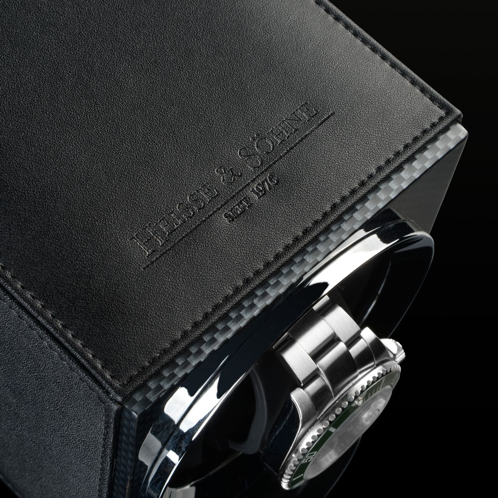 Heisse & Söhne Watch Winder Moon – Black Leather Carbon Lacquer
