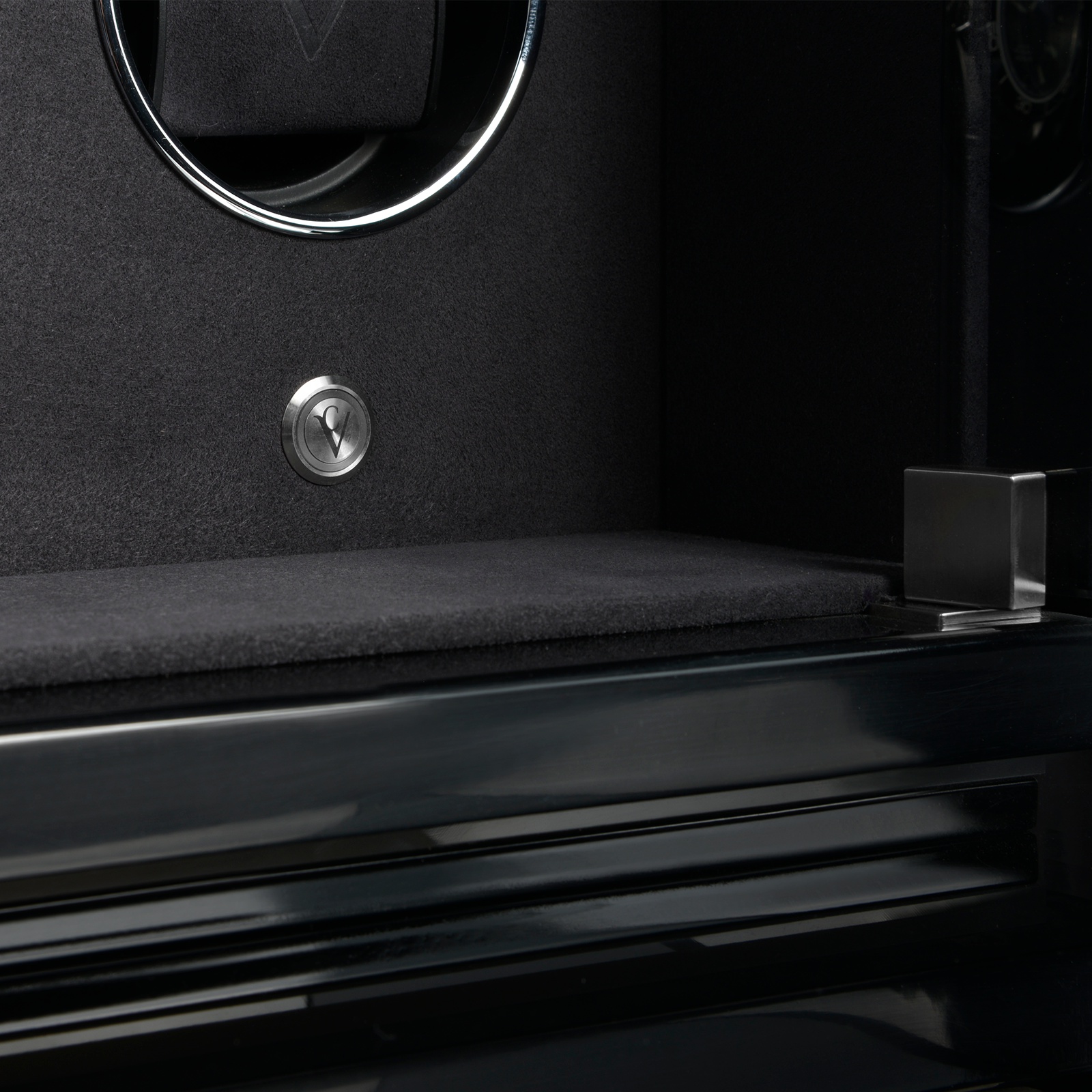 Chronovision Watchwinder Ambiance XII – Black High Gloss Aurosso High Gloss